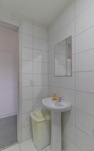 Apartamento à venda com 71m², 3 quartos e 1 vagaBanheiro Social