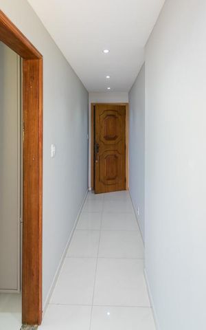 Apartamento à venda com 55m², 2 quartos e 1 vaga Apartamento à venda com 55m², 2 quartos e 1 vagaHall