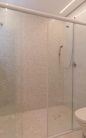 Casa à venda com 145m², 4 quartos e 2 vagasBanheiro da Suíte 2