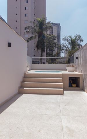 Casa à venda com 145m², 4 quartos e 2 vagasÁrea comum - Piscina