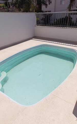 Casa à venda com 145m², 4 quartos e 2 vagasÁrea comum - Piscina