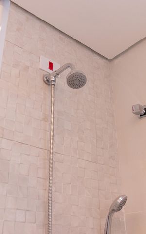Casa à venda com 145m², 4 quartos e 2 vagasBanheiro da Suíte 4