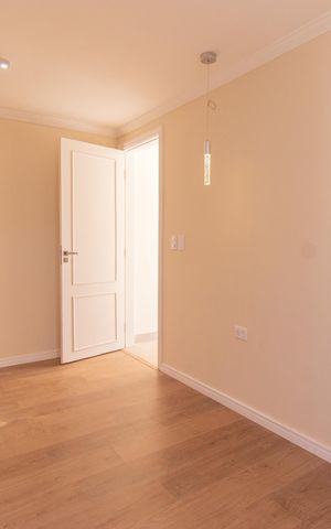 Casa à venda com 145m², 4 quartos e 2 vagasSuíte 3