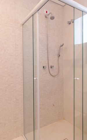 Casa à venda com 145m², 4 quartos e 2 vagasBanheiro da Suíte 4