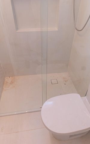 Casa à venda com 145m², 4 quartos e 2 vagasBanheiro da Suíte 3