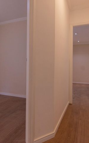 Casa à venda com 145m², 4 quartos e 2 vagasCorredor