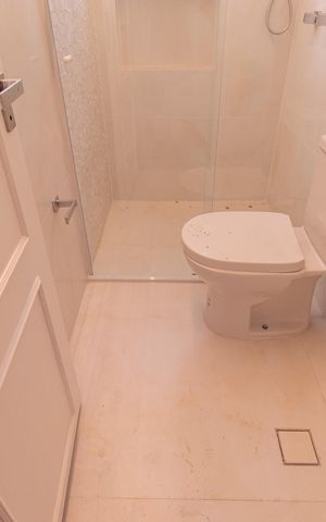 Casa à venda com 145m², 4 quartos e 2 vagasBanheiro da Suíte