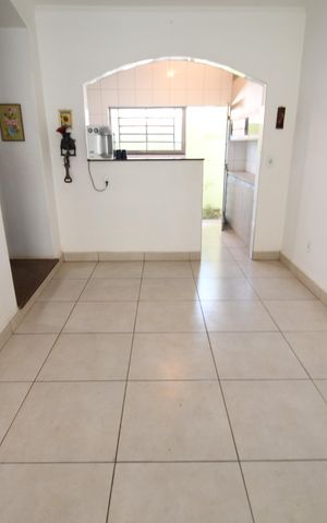 Casa à venda com 220m², 3 quartos e 4 vagasSala 2