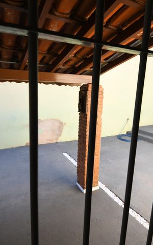 Casa à venda com 220m², 3 quartos e 4 vagasQuarto 1 - Vista