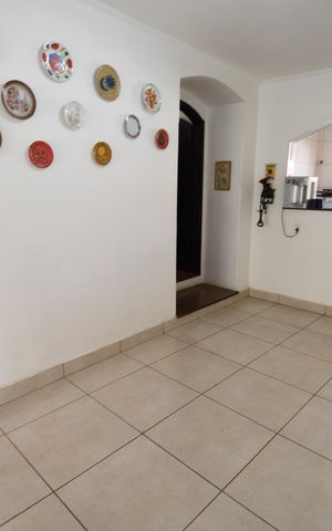 Casa à venda com 220m², 3 quartos e 4 vagasSala 2