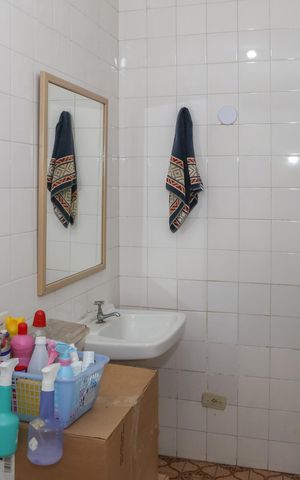 Apartamento à venda com 70m², 2 quartos e sem vaga Apartamento à venda com 70m², 2 quartos e sem vagaBanheiro Social