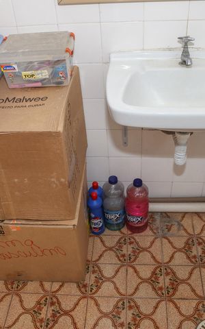 Apartamento à venda com 70m², 2 quartos e sem vaga Apartamento à venda com 70m², 2 quartos e sem vagaBanheiro Social