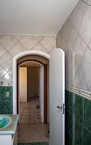 Casa para alugar com 105m², 3 quartos e sem vagaBanheiro