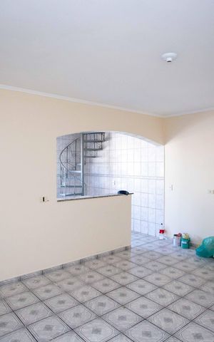 Casa para alugar com 105m², 3 quartos e sem vagaSala