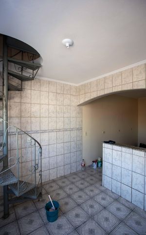 Casa para alugar com 105m², 3 quartos e sem vagaCozinha