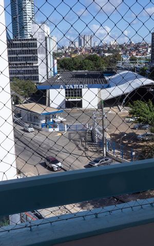 Apartamento para alugar com 120m², 4 quartos e 1 vaga Apartamento para alugar com 120m², 4 quartos e 1 vagaVista da Sacada