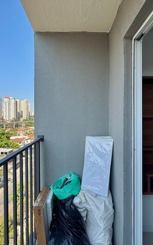 Apartamento à venda com 26m², 1 quarto e sem vaga Apartamento à venda com 26m², 1 quarto e sem vagaSacada