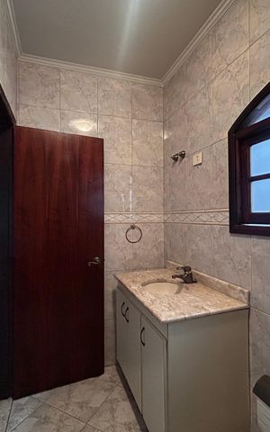 Casa para alugar com 350m², 5 quartos e 2 vagasBanheiro da Suíte 1