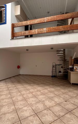 Casa para alugar com 350m², 5 quartos e 2 vagasQuintal