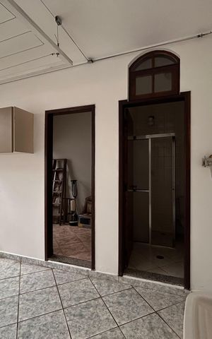Casa para alugar com 350m², 5 quartos e 2 vagasÁrea de Serviço