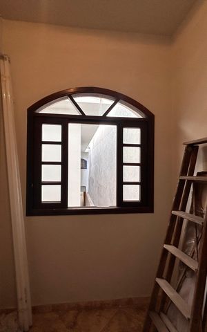 Casa para alugar com 350m², 5 quartos e 2 vagasQuarto de Serviço