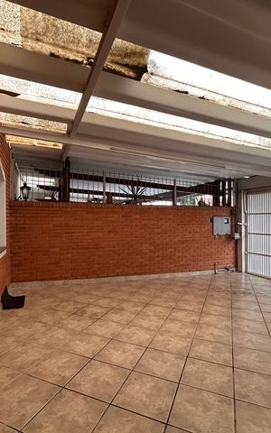 Casa para alugar com 350m², 5 quartos e 2 vagasGaragem