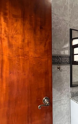 Casa para alugar com 350m², 5 quartos e 2 vagasBanheiro Social