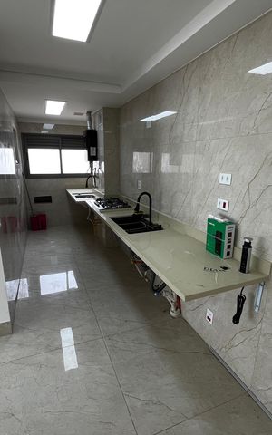 Apartamento à venda com 93m², 3 quartos e 1 vaga Apartamento à venda com 93m², 3 quartos e 1 vagaCozinha