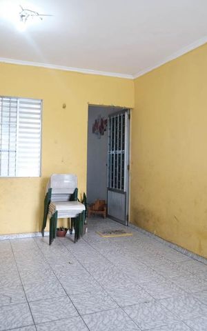 Casa à venda com 200m², 5 quartos e 3 vagasGaragem