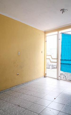 Casa à venda com 200m², 5 quartos e 3 vagasGaragem