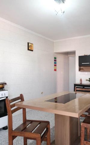 Casa à venda com 200m², 5 quartos e 3 vagasSala/Cozinha