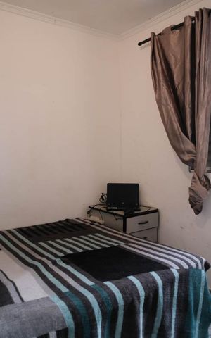Casa à venda com 200m², 5 quartos e 3 vagasQuarto 2