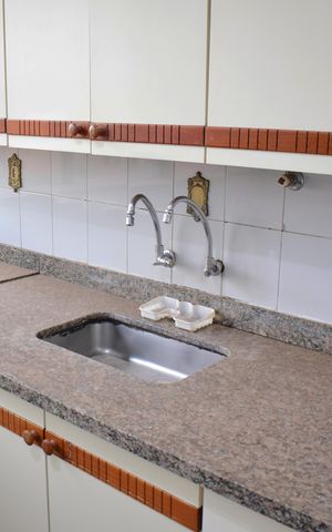 Apartamento para alugar com 360m², 5 quartos e 2 vagasCozinha - Armários