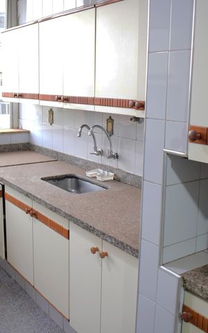 Apartamento para alugar com 360m², 5 quartos e 2 vagasCozinha - Armários