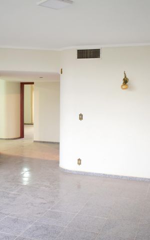Apartamento para alugar com 360m², 5 quartos e 2 vagasSala 1
