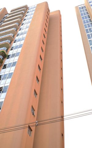 Apartamento para alugar com 360m², 5 quartos e 2 vagasFachada do Prédio