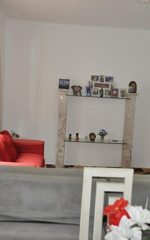 Casa à venda com 152m², 3 quartos e sem vagaSala