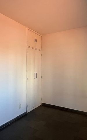Casa à venda com 296m², 4 quartos e 2 vagas Casa à venda com 296m², 4 quartos e 2 vagasQuarto 1