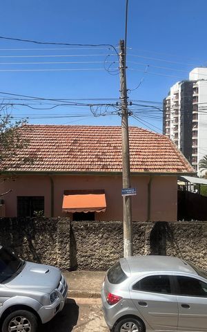 Casa à venda com 296m², 4 quartos e 2 vagas Casa à venda com 296m², 4 quartos e 2 vagasÁrea Externa