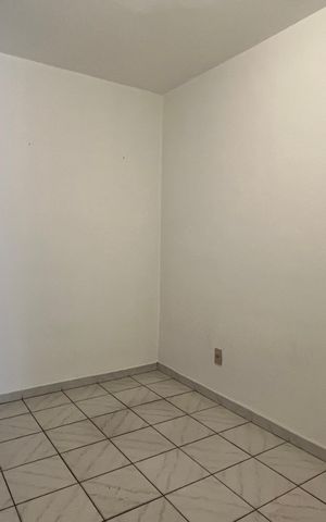 Casa à venda com 296m², 4 quartos e 2 vagas Casa à venda com 296m², 4 quartos e 2 vagasQuarto 1