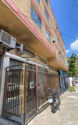Apartamento à venda com 70m², 3 quartos e 1 vaga Apartamento à venda com 70m², 3 quartos e 1 vagaFachada