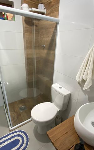 Apartamento à venda com 70m², 3 quartos e 1 vaga Apartamento à venda com 70m², 3 quartos e 1 vagaBanheiro