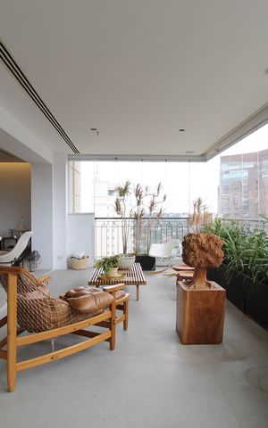 Apartamento à venda com 450m², 3 quartos e 6 vagasVaranda