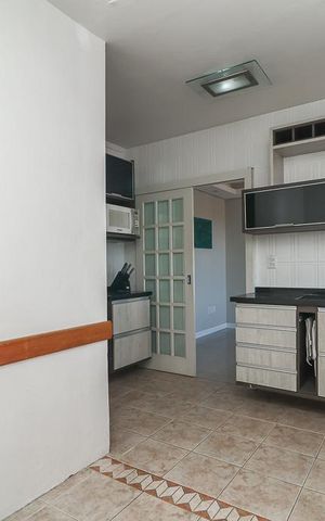 Apartamento para alugar com 63m², 2 quartos e sem vagaCozinha