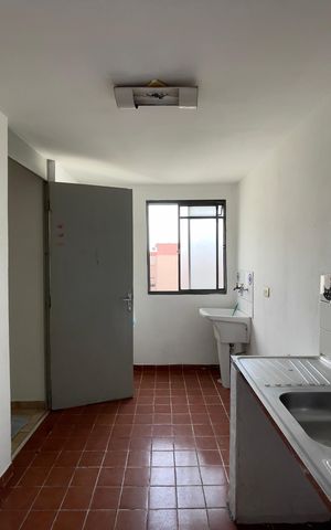 Apartamento para alugar com 60m², 2 quartos e 1 vaga Apartamento para alugar com 60m², 2 quartos e 1 vagaCozinha e Área de Serviço