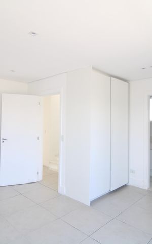 Casa para alugar com 240m², 4 quartos e 4 vagasSuíte 2