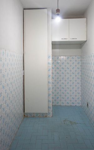 Casa à venda com 331m², 3 quartos e 4 vagas Casa à venda com 331m², 3 quartos e 4 vagasCasa 1 - Cozinha