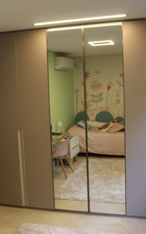 Casa de condomínio à venda com 475m², 4 quartos e 3 vagasQuarto 2