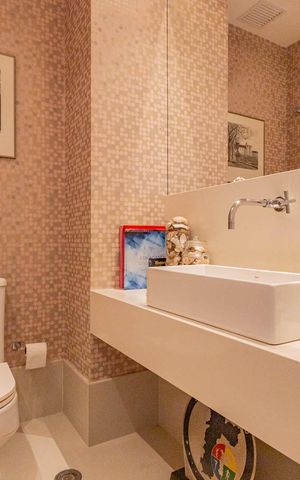 Apartamento à venda com 365m², 4 quartos e 6 vagasLavabo