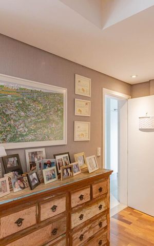 Apartamento à venda com 365m², 4 quartos e 6 vagasEscritório